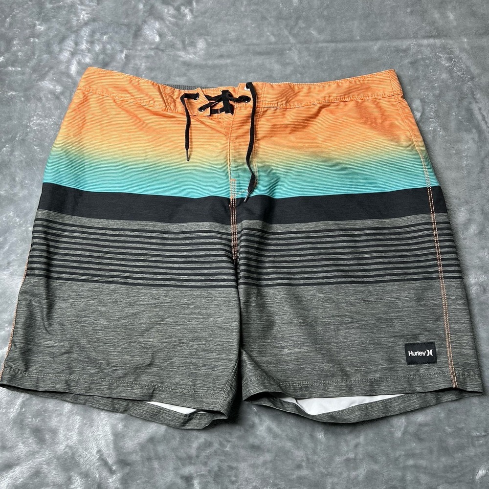 Hurley Shorts Men Size 34 Multi Color Striped Swim Trunks Beachwear‎ Boardshorts